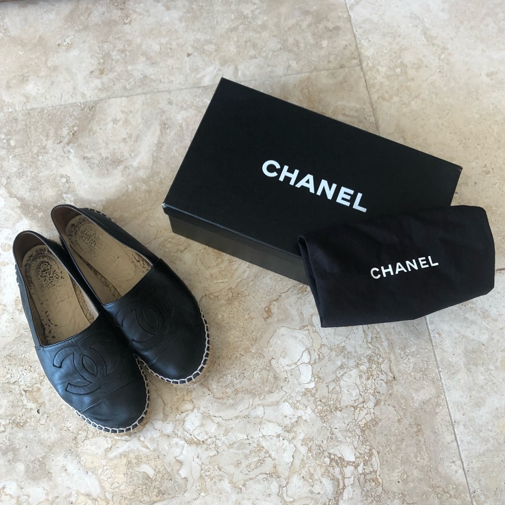 CHANEL espadrilles - black leather